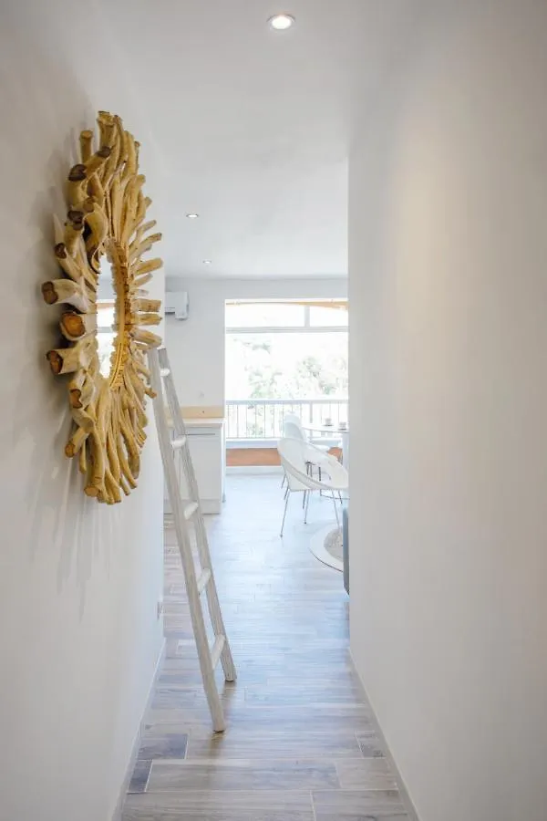 Appartement Joli T2 bord de mer tout équipé à Saint-Mandrier-sur-Mer